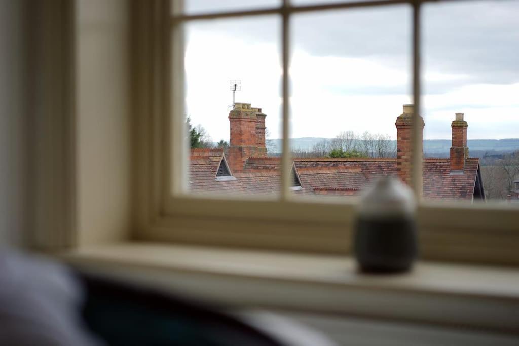 Grade II Townhouse, Ledbury Villa Екстериор снимка