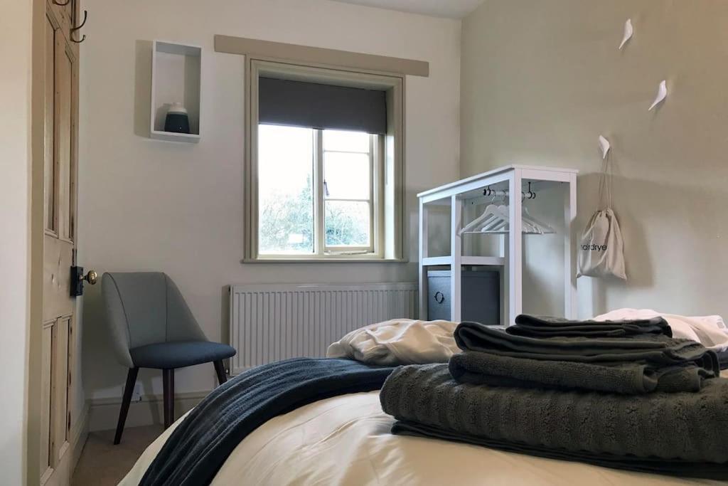 Grade II Townhouse, Ledbury Villa Екстериор снимка
